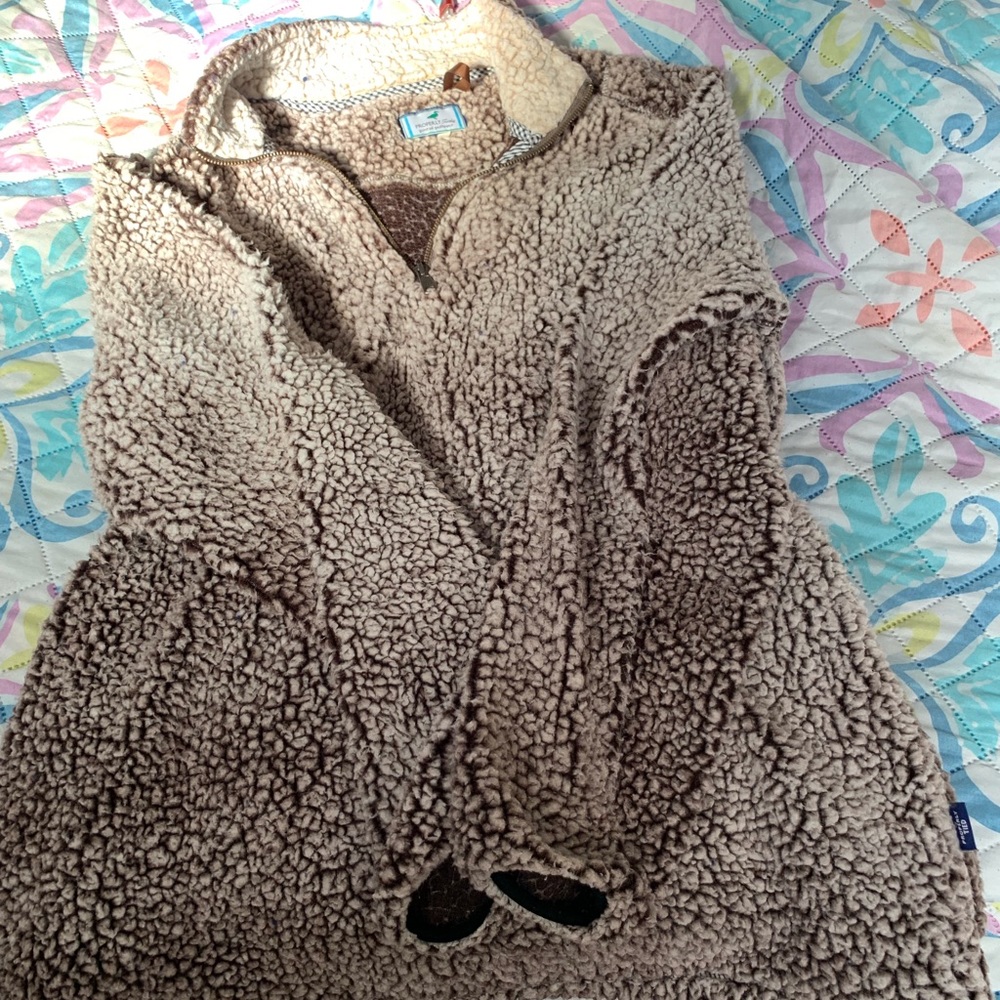 Properly tied jacket